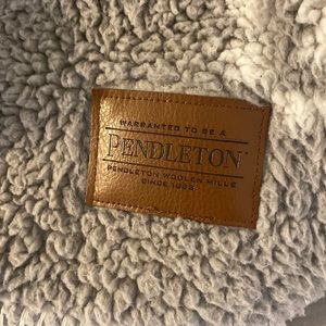 Pendleton blanket